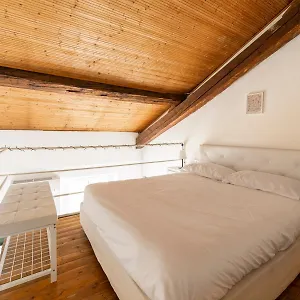 Appartamento Loft Navigli Porta Genova